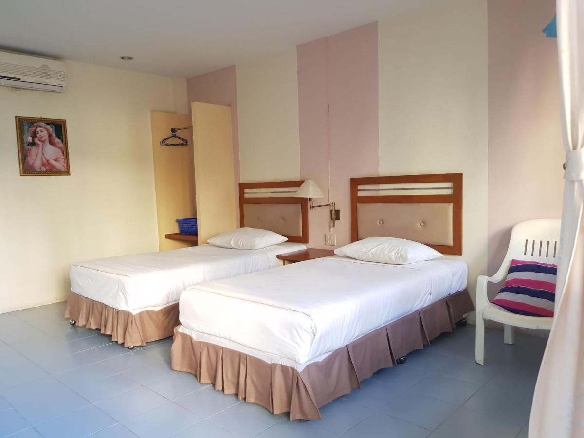 Casa Holiday Hotel Sha Phitsanulok Buitenkant foto