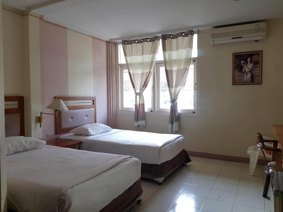Casa Holiday Hotel Sha Phitsanulok Buitenkant foto