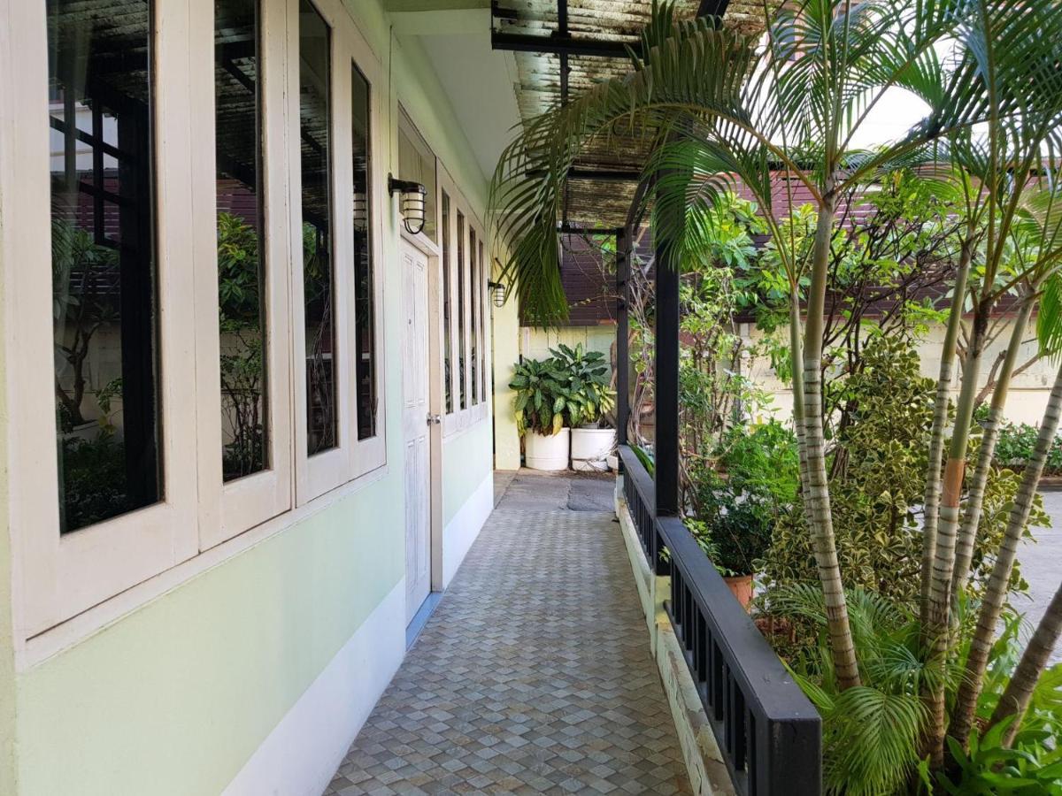 Casa Holiday Hotel Sha Phitsanulok Buitenkant foto