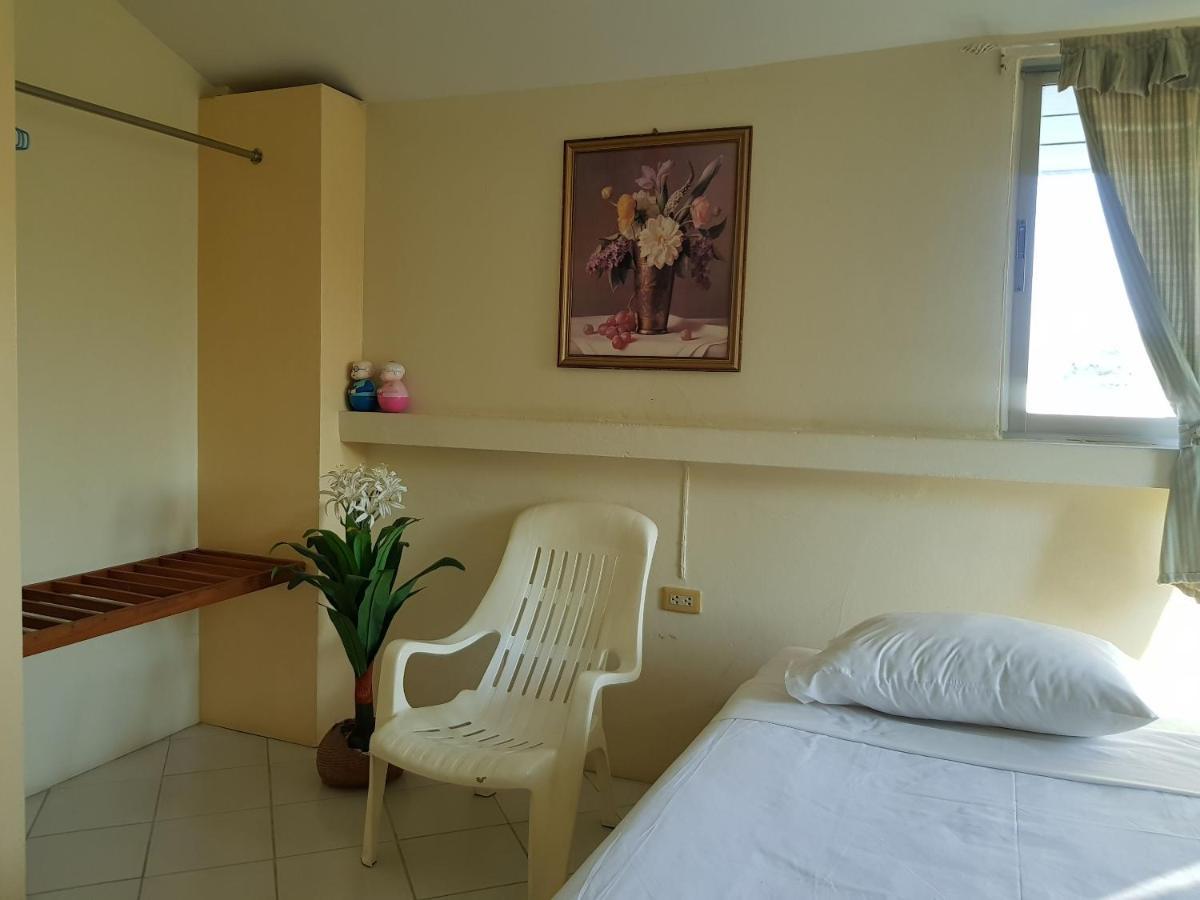 Casa Holiday Hotel Sha Phitsanulok Buitenkant foto