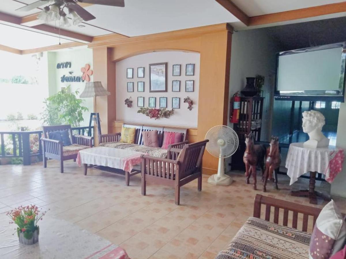 Casa Holiday Hotel Sha Phitsanulok Buitenkant foto