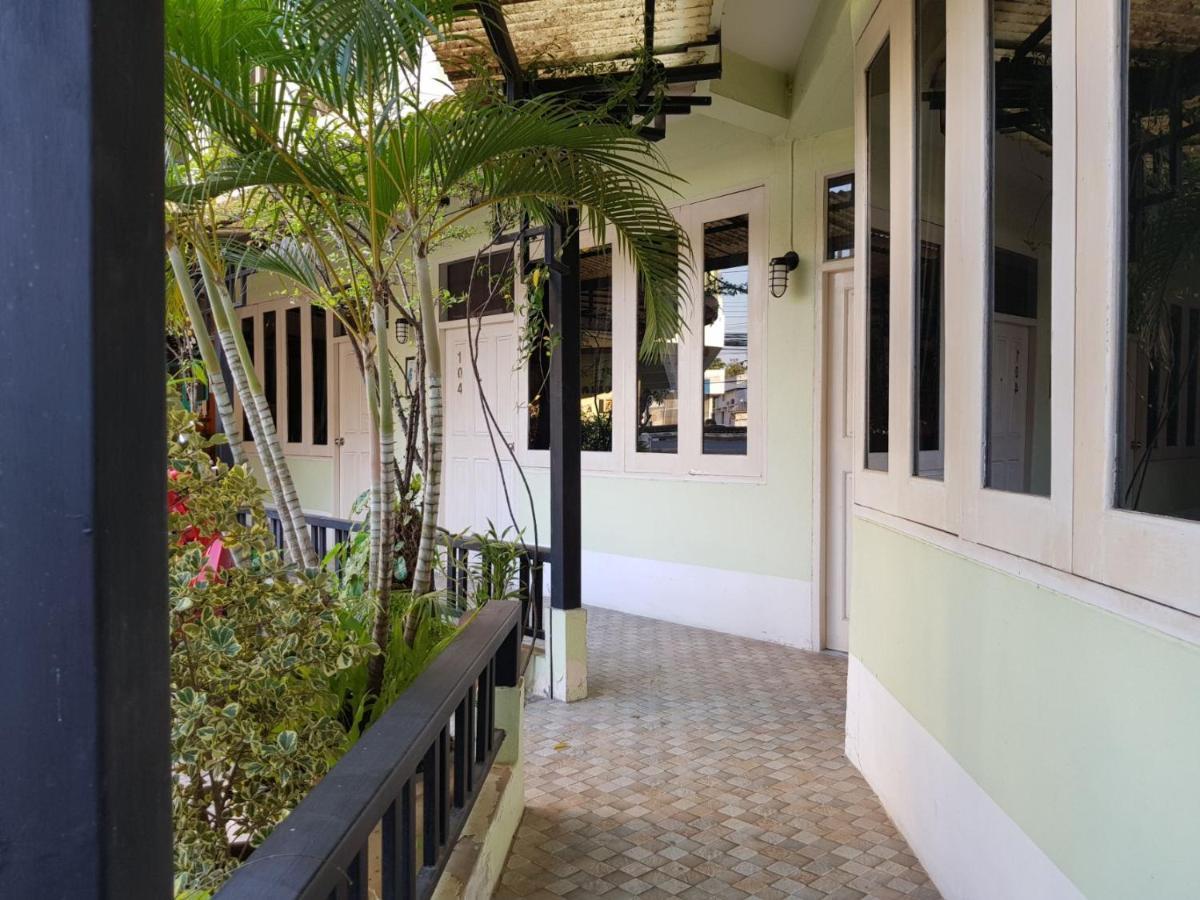 Casa Holiday Hotel Sha Phitsanulok Buitenkant foto